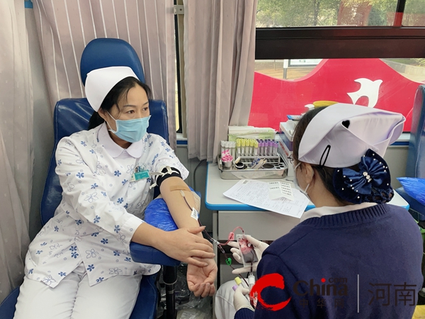 学雷锋见行动 无偿献血我先行——驻马店市第二人民医院组织开展无偿献血活动