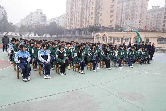 商城县公安局举行“全民反恐 豫筑平安”暨《河南省实施〈中华人民共和国反恐怖主义法〉办法》宣传活动启动仪式